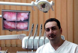 Tratamentul parodontitelor apicale cronice cu persistenta secretiei pe canal